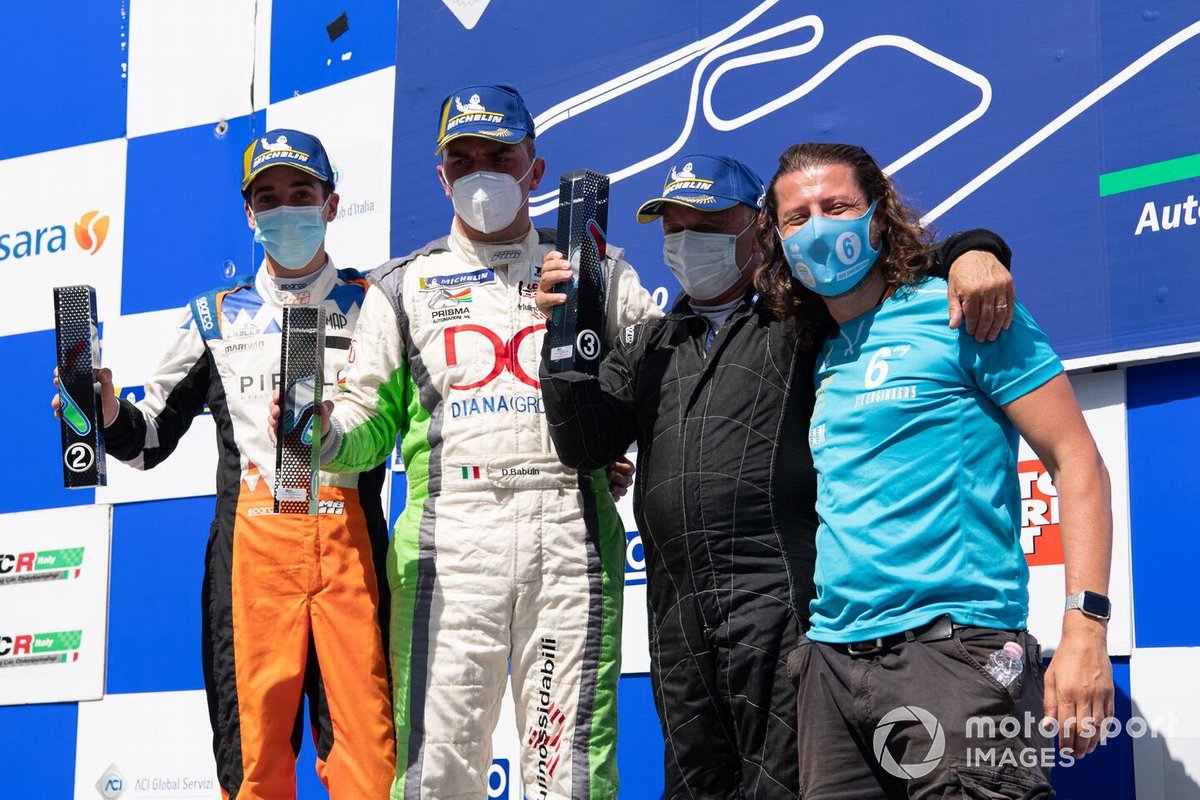 Podio DSG Gara 2: Marco Butti, Elite Motorsport, Denis Babuin, Bolza Corse, Giorgio Fantilli, 6ix Engineers