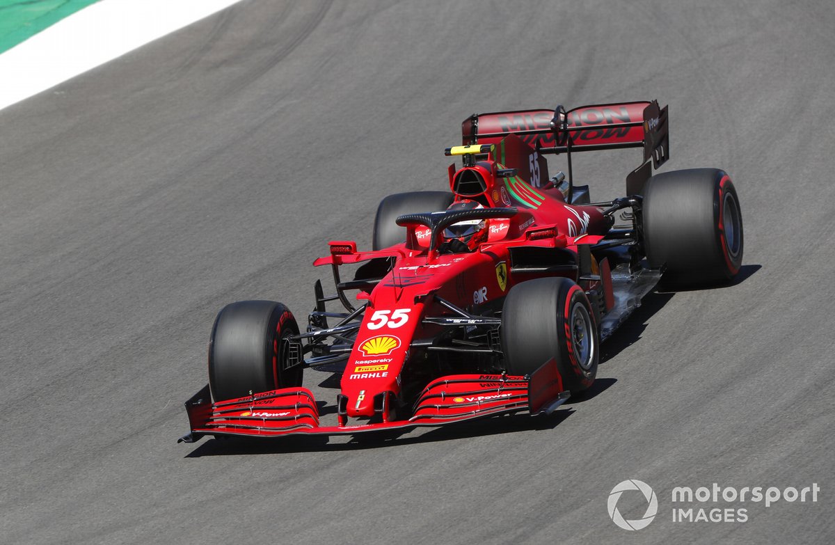 Carlos Sainz Jr., Ferrari SF21