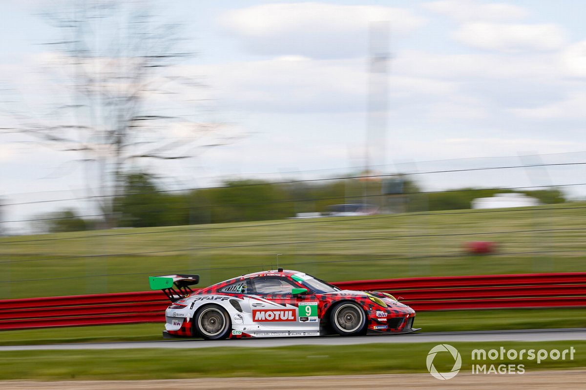 #9: PFAFF Motorsports Porsche 911 GT3R, GTD: Zacharie Robichon, Laurens Vanthoor