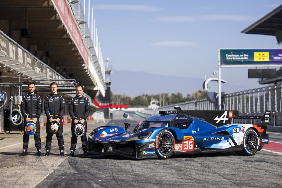 #36 Alpine A424: Nicolas Lapierre, Matthieu Vaxiviere, Mick Schumacher 
