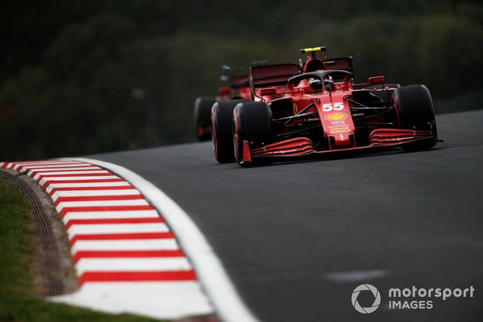 Carlos Sainz Jr., Ferrari SF21