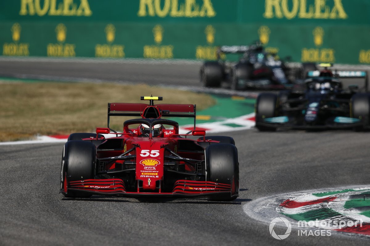 Carlos Sainz Jr., Ferrari SF21