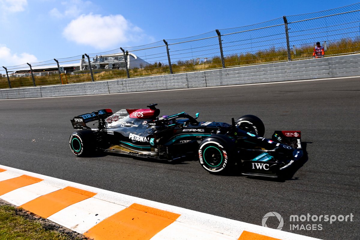 Lewis Hamilton, Mercedes W12