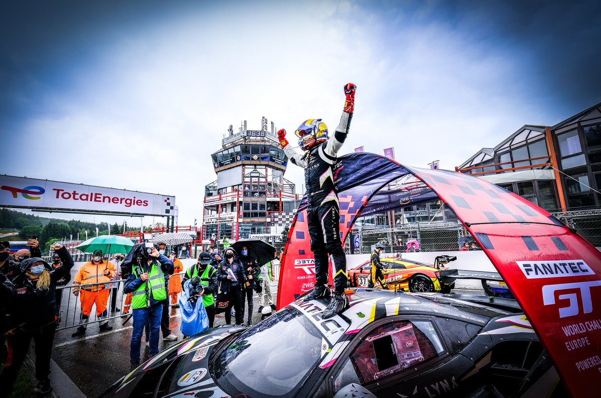 Il vincitore della gara #51 Iron Lynx Ferrari 488 GT3: Alessandro Pier Guidi, Nicklas Nielsen, Côme Ledogar