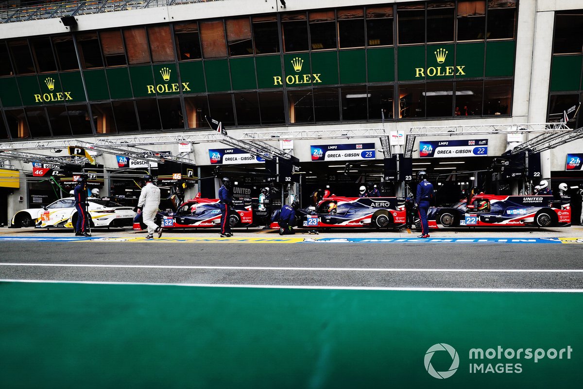 United Autosports en pitlane