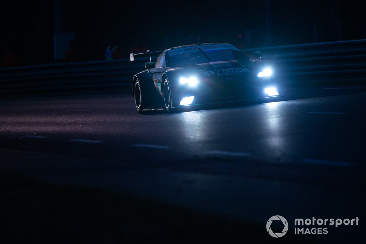 #777 D'Station Racing Aston Martin Vantage AMR LMGTE Am, Satoshi Hoshino, Tomonobu Fujii, Andrew Watson