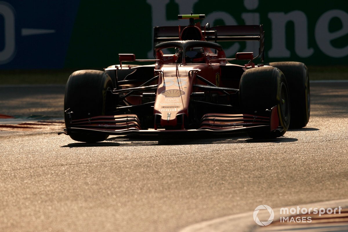 Carlos Sainz Jr, Ferrari SF21