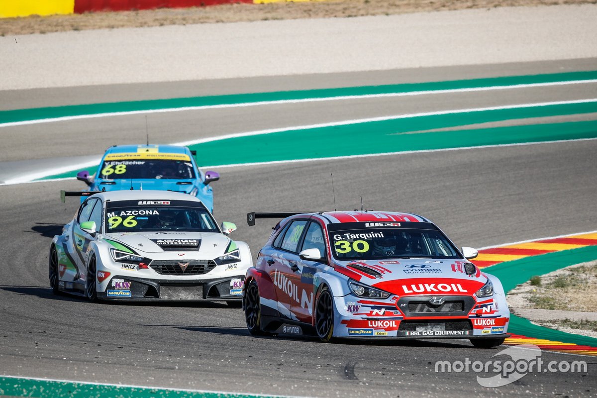 Gabriele Tarquini, BRC Hyundai N LUKOIL Squadra Corse Hyundai i30 N TCRin Alcañiz, Aragon, Spain - Photo Frédéric Le Floc'h / DPPI