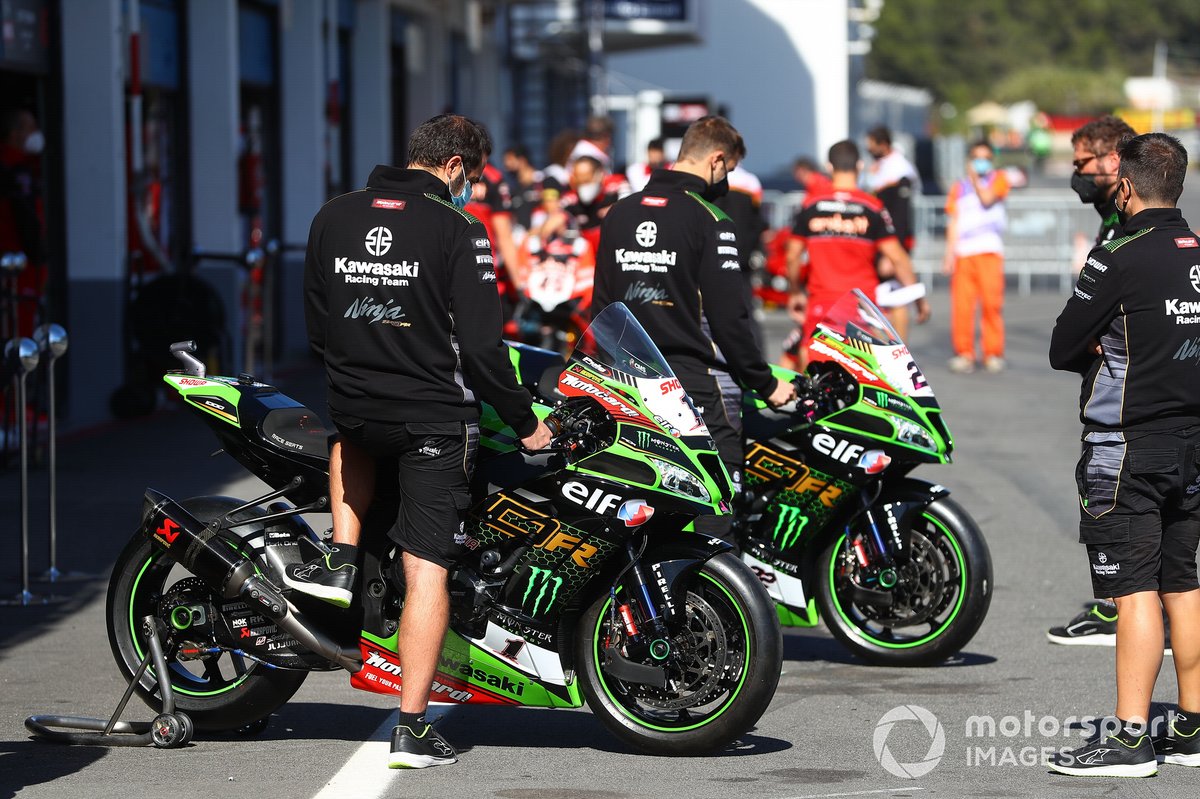 Jonathan Rea, Kawasaki Racing Team, Alex Lowes, Kawasaki Racing Team bike
