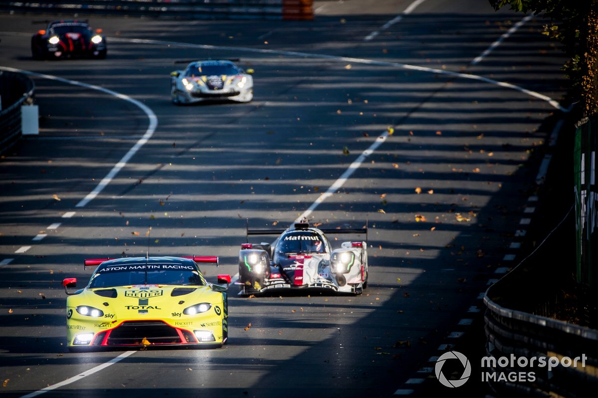 #98 Aston Martin Racing Aston Martin Vantage: Paul Dalla Lana, Augusto Farfus, Ross Gunn