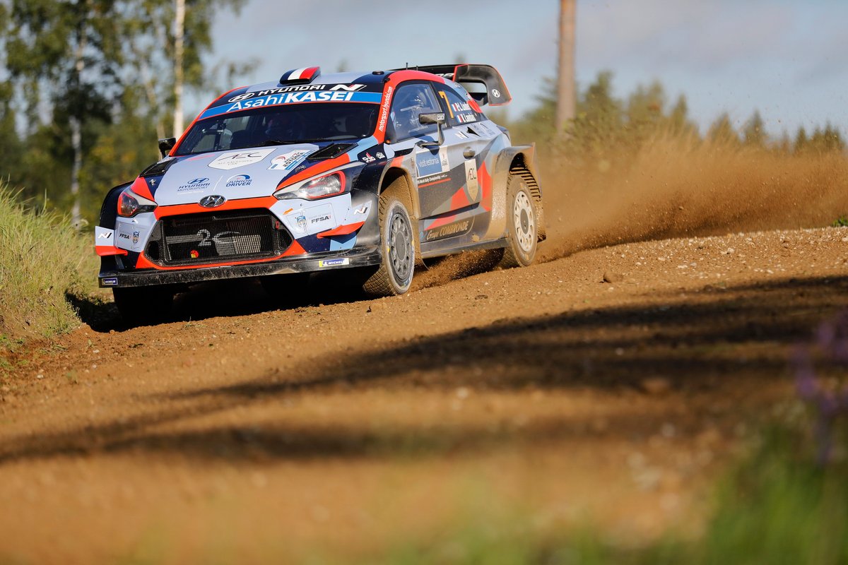 Pierre-Louis Loubet, Vincent Landais, Hyundai 2c Competition Hyundai i20 Coupe WRC