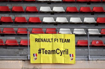 Fans banner for Cyril Abiteboul, Renault Sport F1 Managing Director