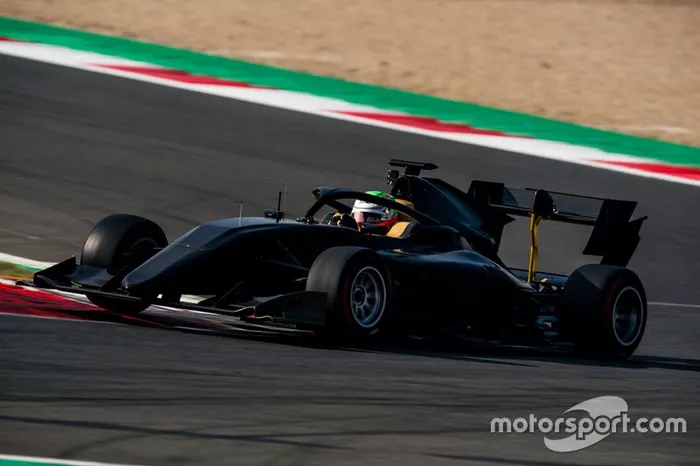 Leonardo Pulcini, Hitech Grand Prix