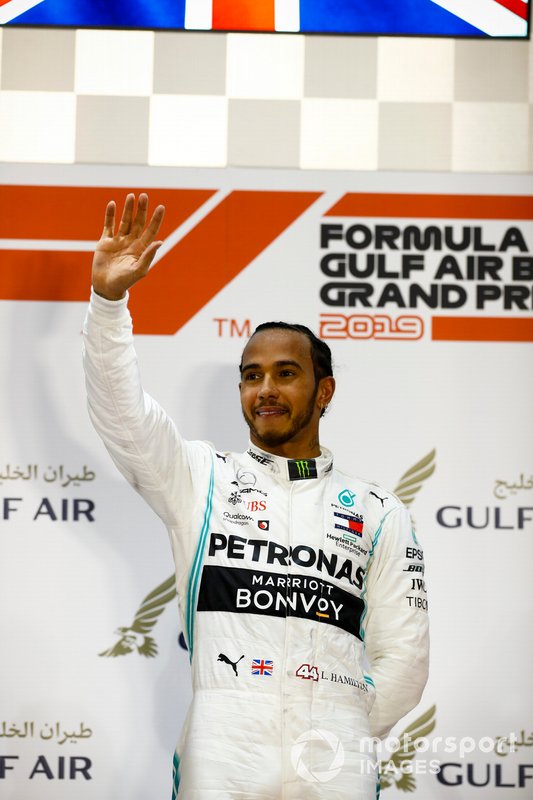 Lewis Hamilton, Mercedes AMG F1, vincitore, sul podio