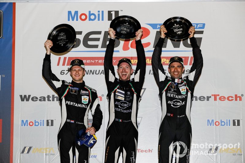Podio: #11 GRT Grasser Racing Team Lamborghini Huracan GT3, GTD: Mirko Bortolotti, Rik Breukers, Rolf Ineichen