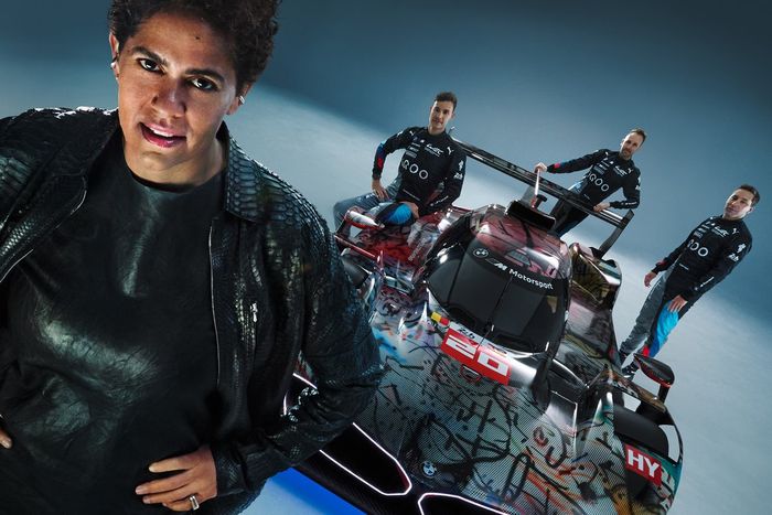 BMW M Hybrid V8 Art Car de Julie Mehretu