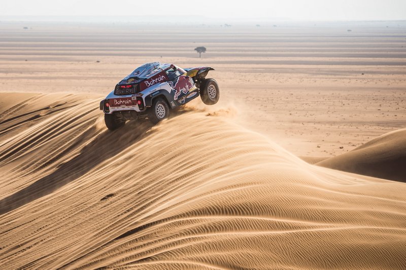 #302 JCW X-Raid Team: Stephane Peterhansel, Paulo Fiuza