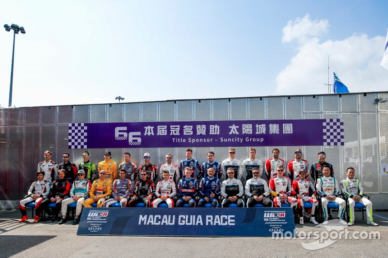 Gruppenfoto: Alle Fahrer der WTCR-Saison 2019 beim Guia Race in Macau