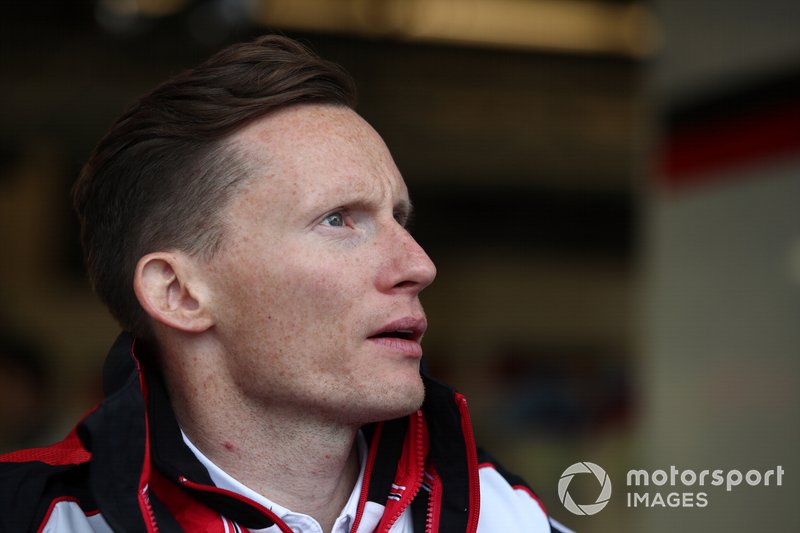Mike Conway (#7 Toyota)