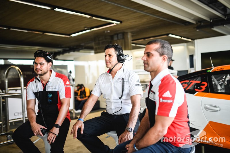 Dener Pires, Porsche Cup