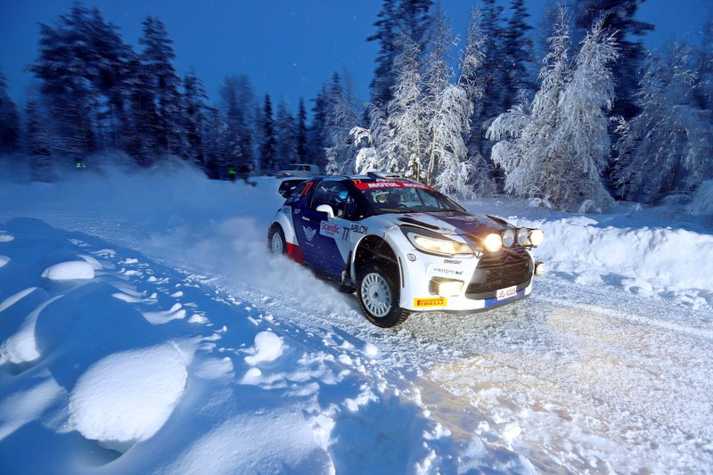 3. Valtteri Bottas menyelesaikan Reli Arctic Lapland 2020 di posisi kesembilan dengan mobil Citroen DS3 WRC.