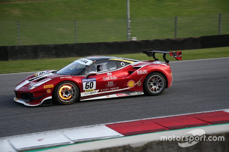 #60 Ferrari 488 Challenge, Formula Racing: Johnny Laursen