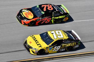 Martin Truex Jr., Furniture Row Racing, Toyota Camry Bass Pro Shops/5-hour ENERGY, Daniel Suarez, Joe Gibbs Racing, Toyota Camry STANLEY