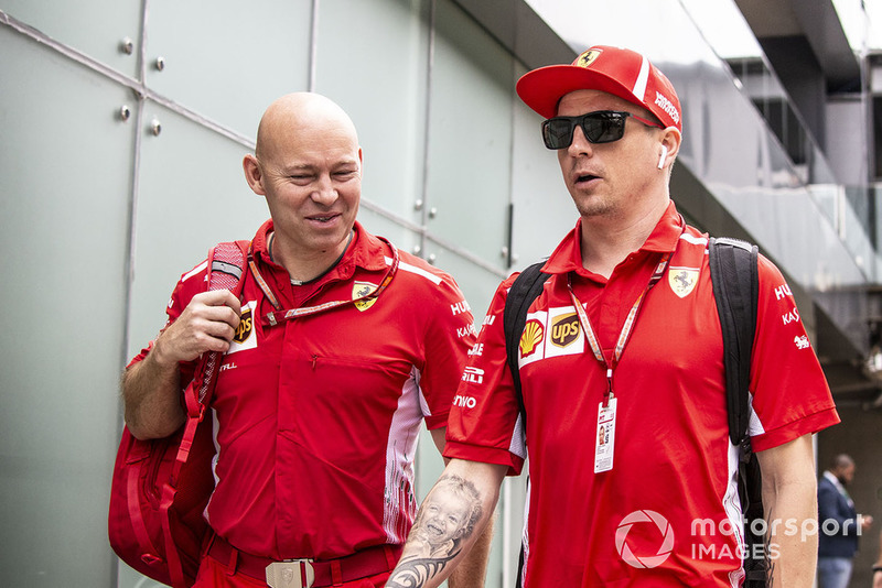 Kimi Raikkonen, Ferrari with his trainer Mark Arnall