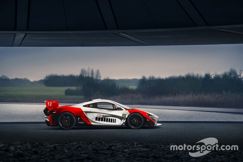 McLaren P1 GTR в честь Айртона Сенны