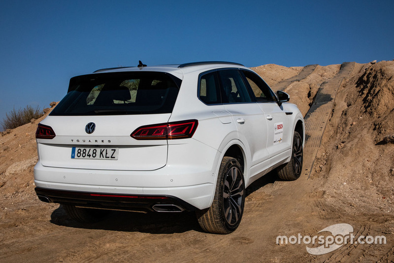 II Curso de Conducción y Nuevas Tecnologías BOSCH - Motor1.com España - Motorsport.com