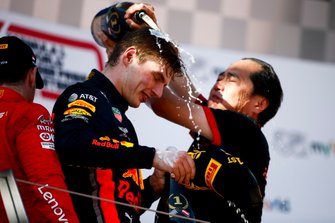 Yarış galibi Max Verstappen, Red Bull Racing, Toyoharu Tanabe, F1 Technical Director, Honda
