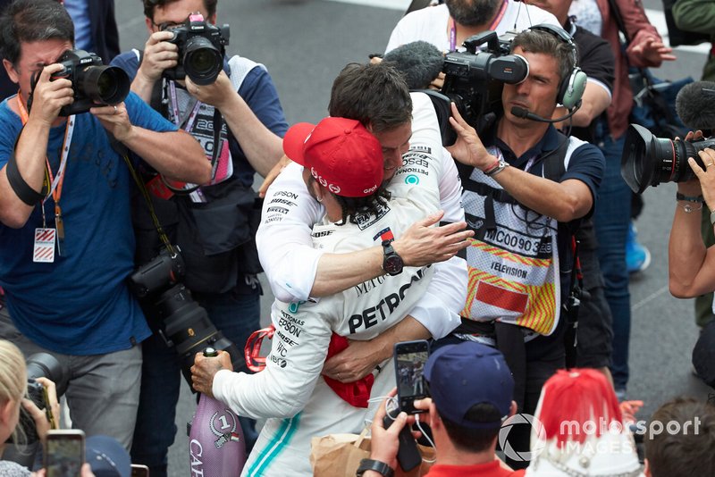 Lewis Hamilton, Mercedes AMG F1, 1st position, celebrates after the race with Toto Wolff, Executive Director (Business), Mercedes AMG