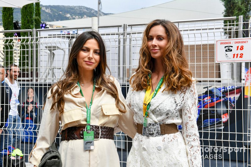 Kelly Piquet, grávida de Daniil Kvyat, e Egle Ruskyte, namorada de Hulkenberg