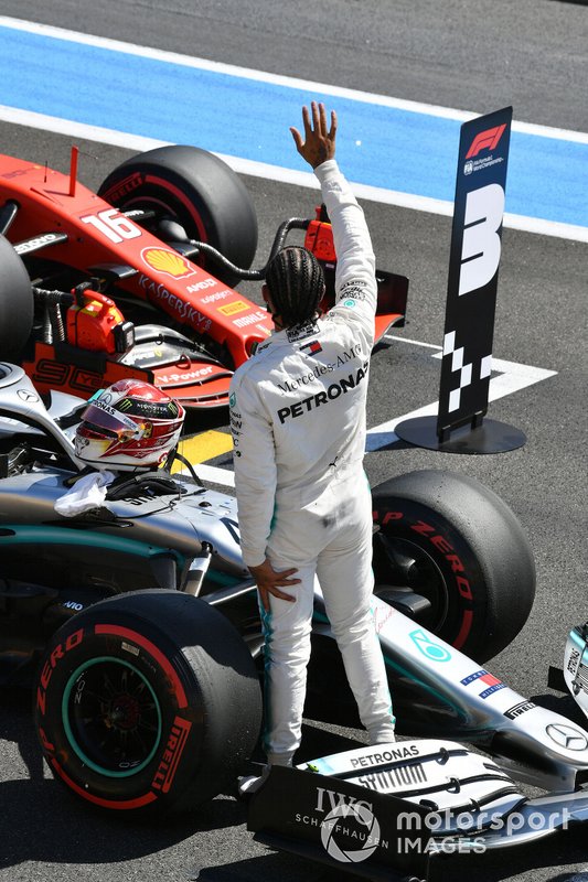 Pole man Lewis Hamilton, Mercedes AMG F1, celebrates