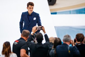 Charles Leclerc, Ferrari, Amber Lounge moda şovu