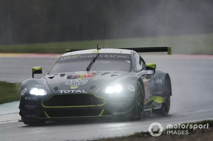 #98 Aston Martin Racing Aston Martin Vantage: Paul Dalla Lana, Pedro Lamy, Mathias Lauda 