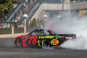 Martin Truex Jr., Furniture Row Racing, Toyota Camry 5-hour ENERGY