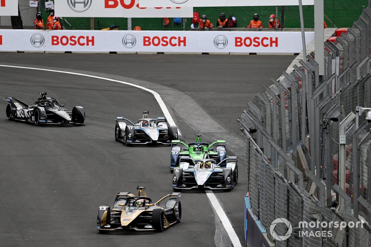 Antonio Felix da Costa, DS Techeetah, DS E-Tense FE21, Stoffel Vandoorne, Mercedes-Benz EQ, EQ Silver Arrow 02, Nick Cassidy, Envision Racing, Audi e-tron FE07, Nyck de Vries, Mercedes-Benz EQ, EQ Silver Arrow 02, Lucas Di Grassi