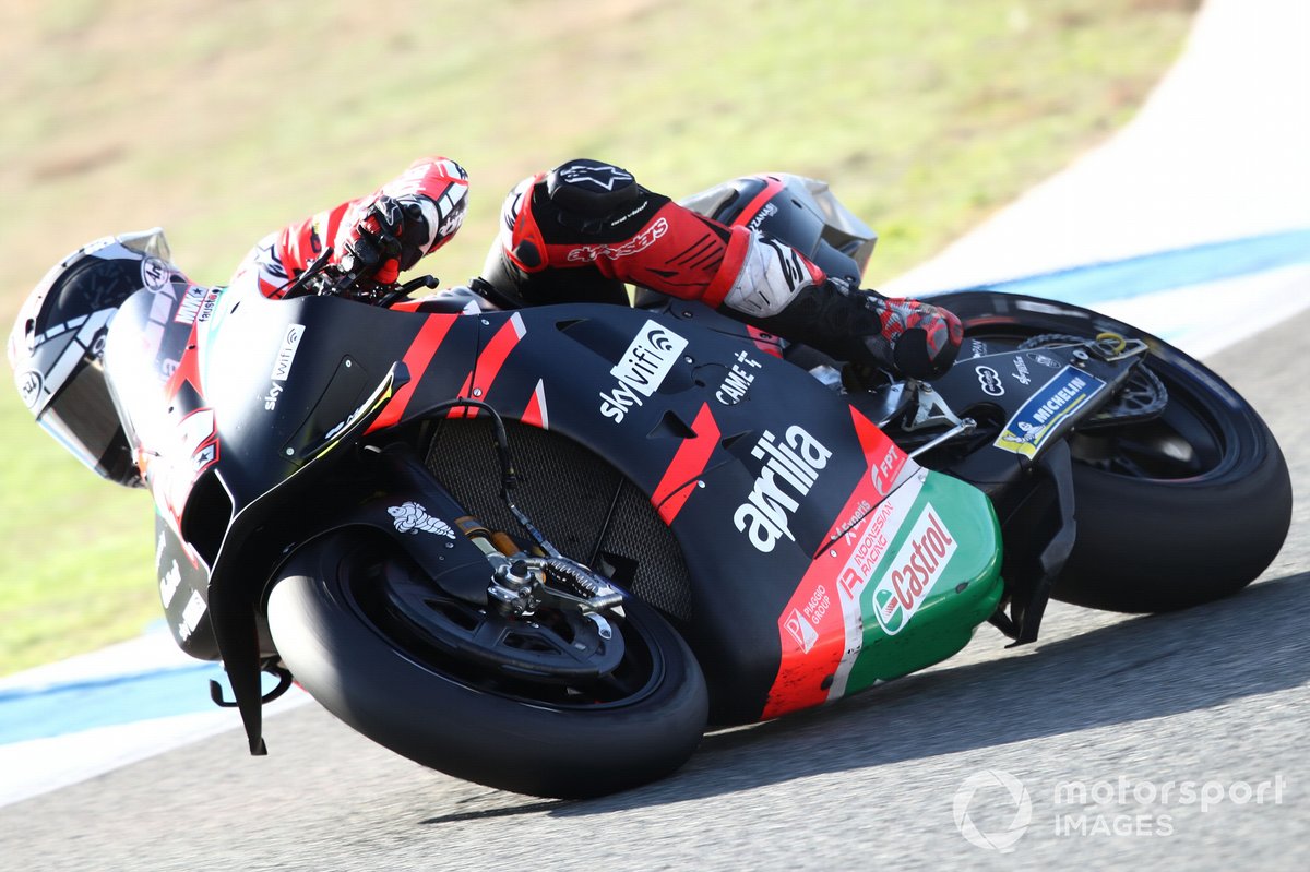 Maverick Viñales, Aprilia Racing Team