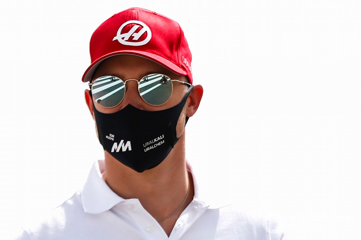 Никита Мазепин, Haas F1, прогулка по трассе