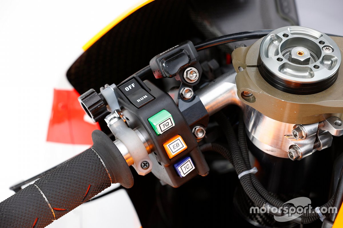 RC213V (Alex Marquez) 2020YM studio shot