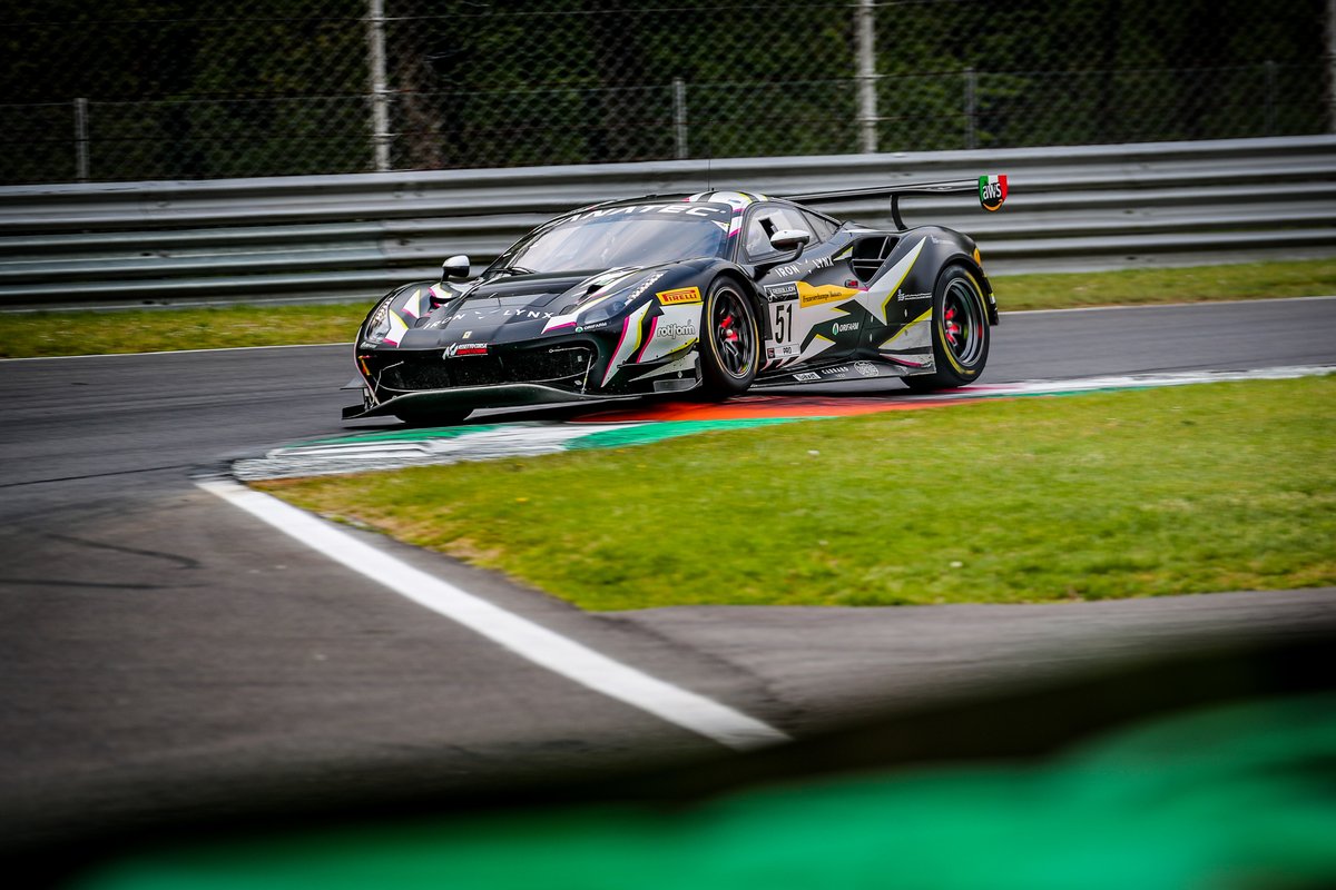 #51 Iron Lynx Ferrari 488 GT3: Alessandro Pier Guidi, Nicklas Nielsen, Côme Ledogar