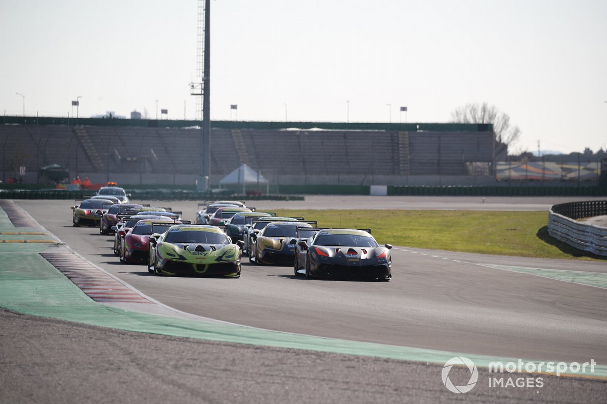 La partenza della Finale Mondiale Ferrari, Coppa Shell 2020