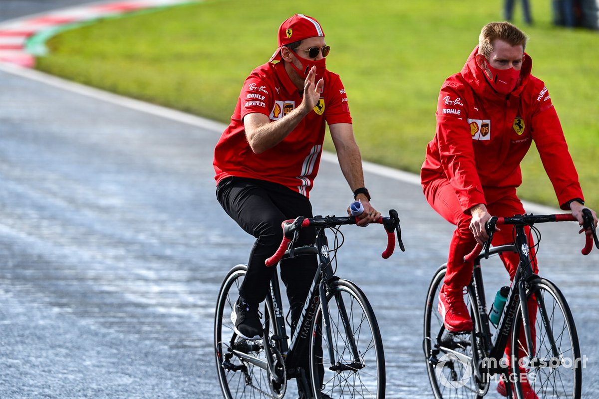 Sebastian Vettel, Ferrari cycles the track