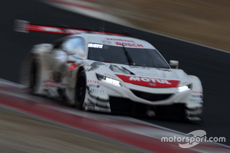 #16 MOTUL MUGEN NSX-GT
