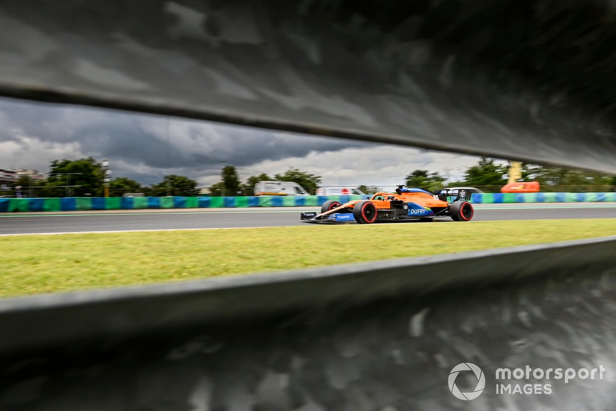 Carlos Sainz Jr., McLaren MCL35