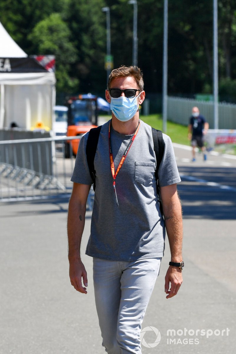 Jenson Button, Sky TV arrives at the track