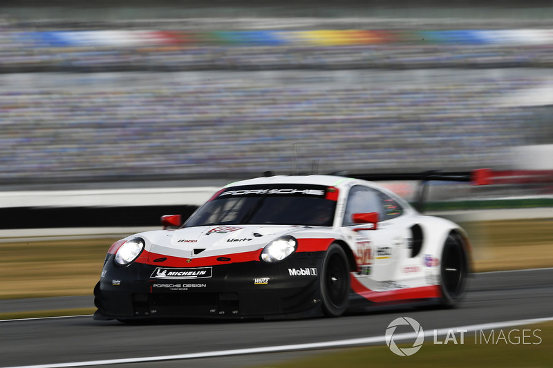 #912 Porsche Team North America Porsche 911 RSR, GTLM: Gianmaria Bruni, Laurens Vanthoor, Earl Bamber