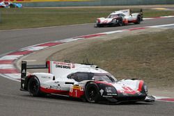 #1 Porsche Team Porsche 919 Hybrid: Neel Jani, Andre Lotterer, Nick Tandy