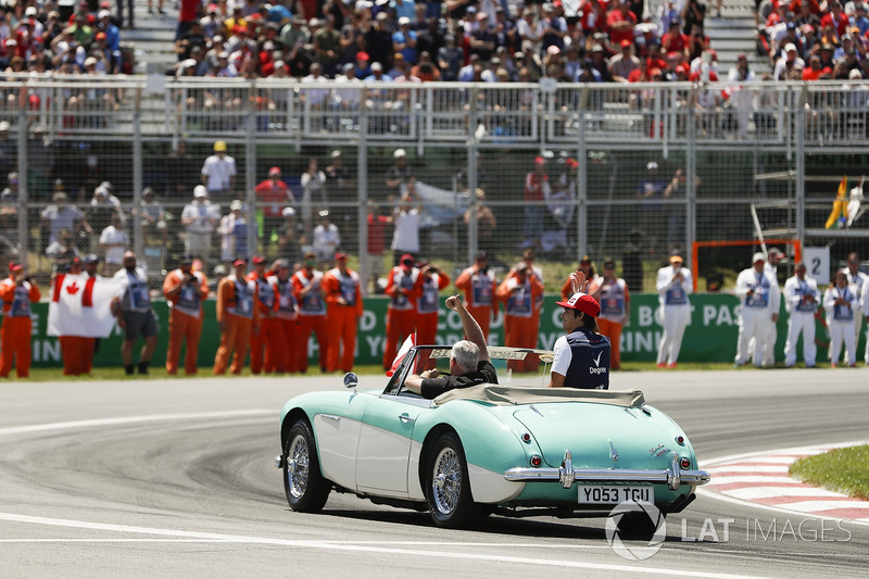 Lance Stroll, Williams Racing, in the drivers parade